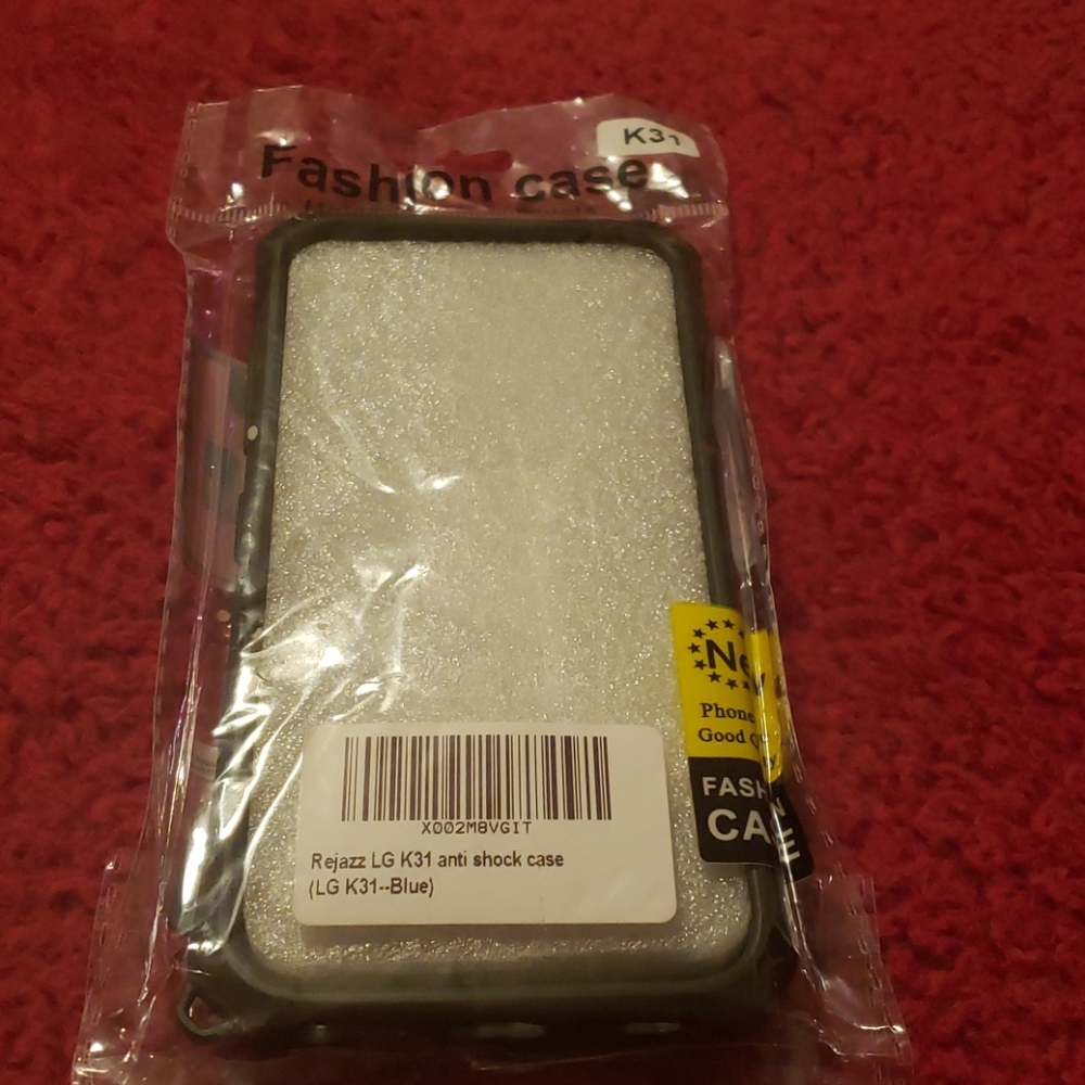 Phone case - Picture 4 of 4